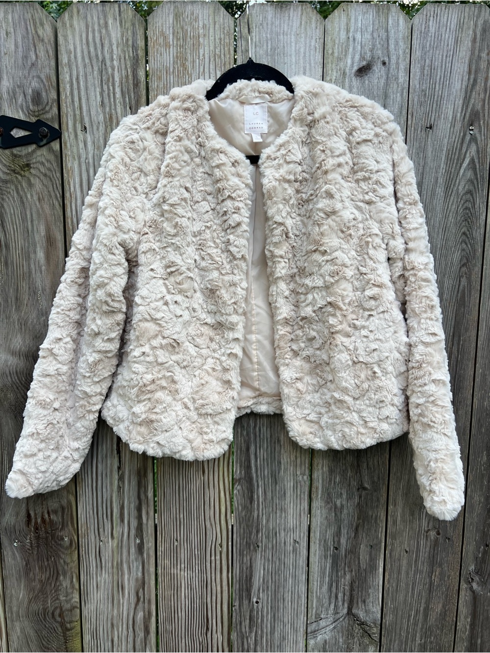 LC Lauren Conrad Faux Fur Ecru Cream Jacket Women’s Small